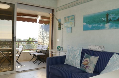 Photo 2 - Appartement en Sanremo avec piscine et vues à la mer