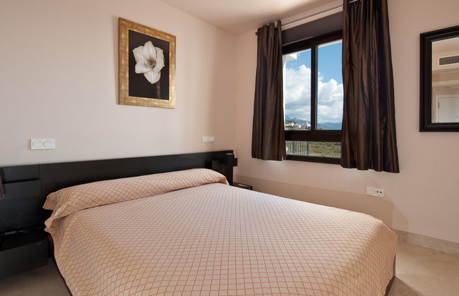 Apartamento de 2 quartos em Torrox com piscina e jardim - Foto 4