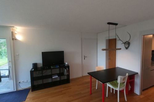 Foto 5 - Apartamento de 1 habitación en Aeschi bei Spiez con jardín