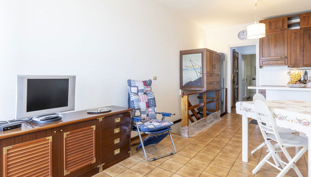 Apartamento de 3 quartos em Ospedaletti com piscina e terraço - Foto 2