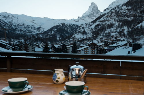 Photo 24 - Appartement de 1 chambre à Zermatt avec vues sur la montagne