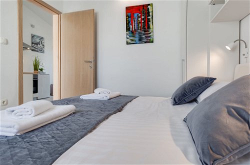 Foto 19 - Appartamento con 1 camera da letto a Vir con vista mare