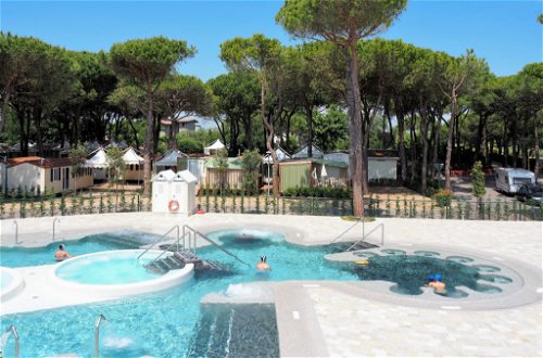 Foto 13 - Casa de 2 quartos em Cavallino-Treporti com piscina e vistas do mar