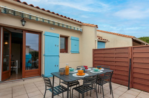 Photo 6 - Maison de 2 chambres à Les Mathes avec piscine et vues à la mer