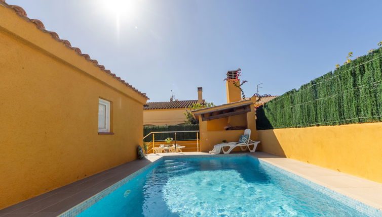 Foto 1 - Casa con 3 camere da letto a Deltebre con piscina privata e vista mare