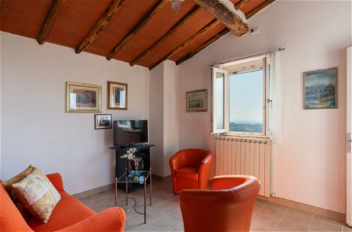 Photo 10 - 2 bedroom Apartment in Capannori with private pool and garden