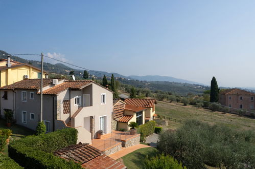 Foto 7 - Appartamento con 2 camere da letto a Capannori con piscina privata e giardino