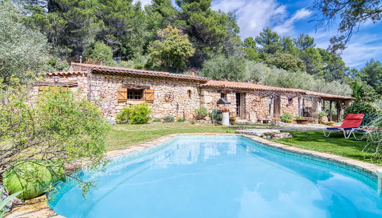 Photo 1 - Maison de 2 chambres à Ampus avec piscine privée et jardin