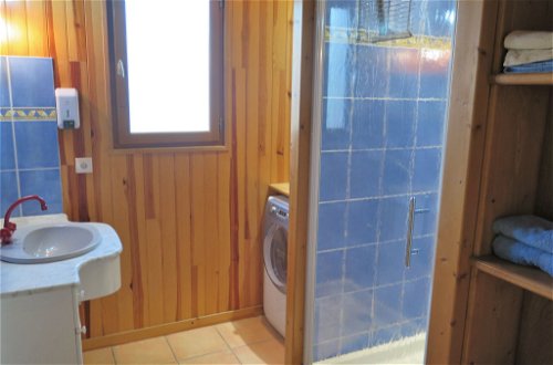 Photo 14 - 3 bedroom House in Loupiac with private pool and garden