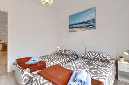 Foto 3 - Apartamento de 2 habitaciones en Medulin con jardín y vistas al mar