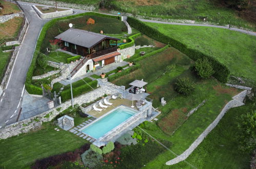 Foto 6 - Casa de 2 quartos em Cerano d'Intelvi com piscina privada e vista para a montanha