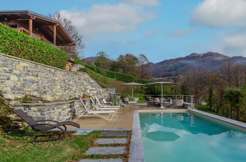 Foto 28 - Casa de 2 quartos em Cerano d'Intelvi com piscina privada e jardim