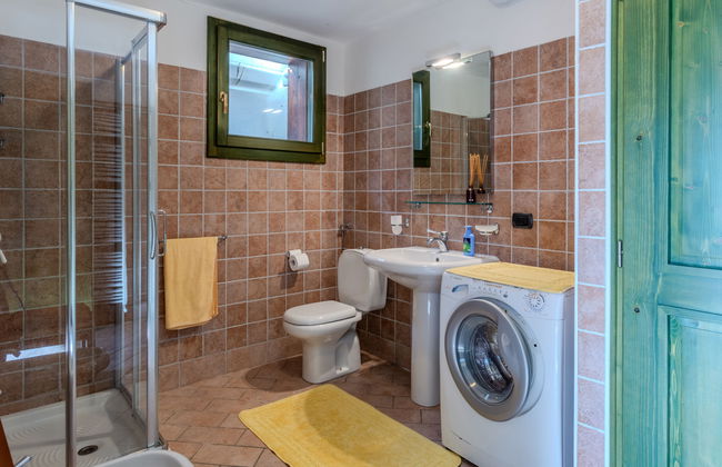 Casa de 3 quartos em Cerano d'Intelvi com piscina privada e jardim - Foto 24