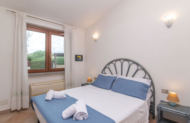 Casa de 4 quartos em Muravera com piscina privada e jardim - Foto 18