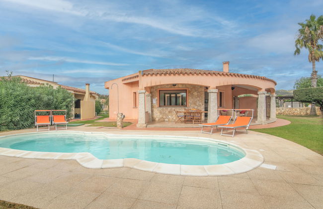 Casa de 4 quartos em Muravera com piscina privada e jardim - Foto 25
