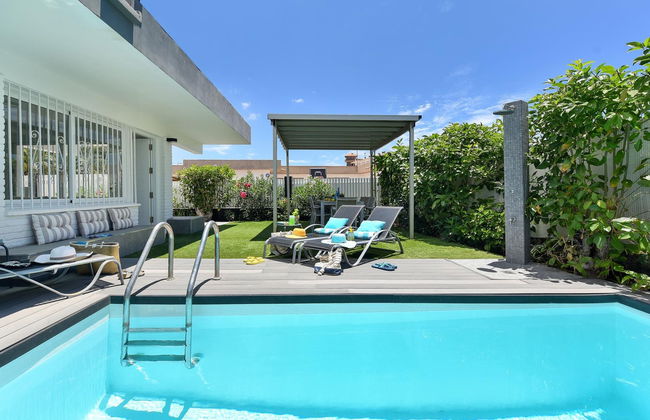 4 bedroom House in San Bartolomé de Tirajana with private pool and garden - Photo 27
