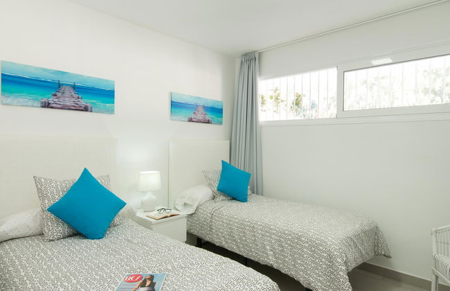 4 bedroom House in San Bartolomé de Tirajana with private pool and garden - Photo 10