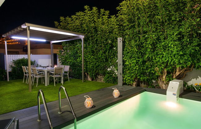 4 bedroom House in San Bartolomé de Tirajana with private pool and garden - Photo 25