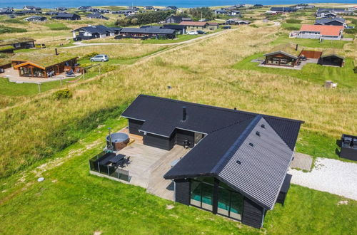 Foto 4 - Casa de 4 quartos em Løkken com piscina privada e terraço
