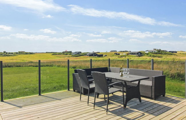 4 bedroom House in Løkken with private pool and terrace - Photo 12