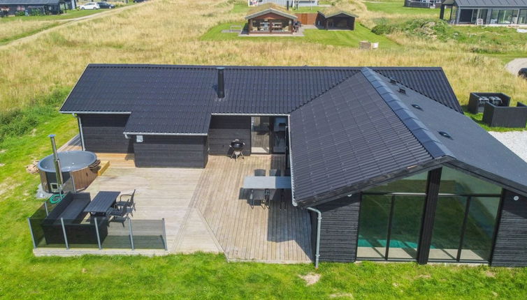 Photo 1 - Maison de 4 chambres à Løkken avec piscine privée et terrasse
