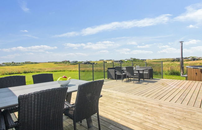 4 bedroom House in Løkken with private pool and terrace - Photo 9
