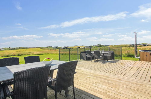 Foto 9 - Casa de 4 quartos em Løkken com piscina privada e terraço