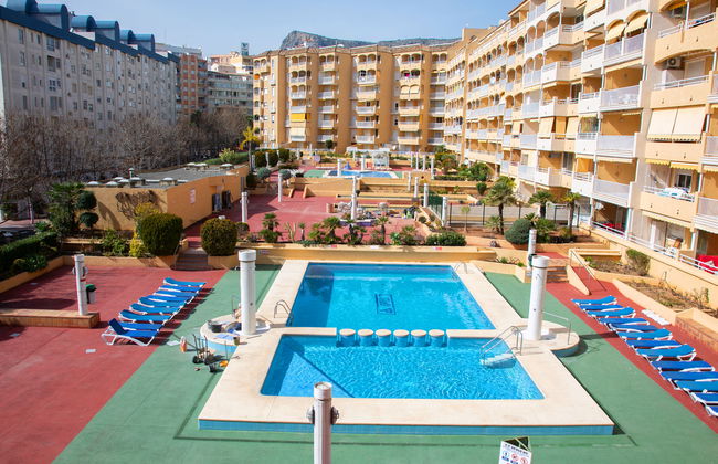 2 bedroom Apartment in Calp with swimming pool and garden - Photo 19