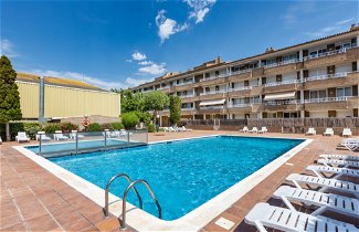 Foto 1 - Apartamento de 1 habitación en Torroella de Montgrí con piscina y vistas al mar