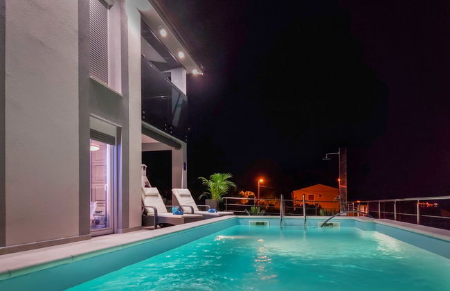 Casa de 5 quartos em Senj com piscina privada e terraço - Foto 3