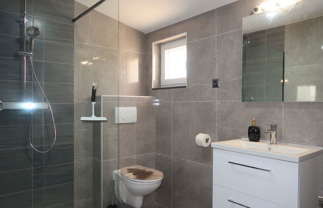 Casa de 5 quartos em Senj com piscina privada e terraço - Foto 18