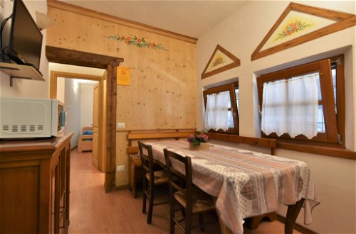 Foto 2 - Apartment mit 1 Schlafzimmer in Prata Camportaccio mit garten und blick auf die berge