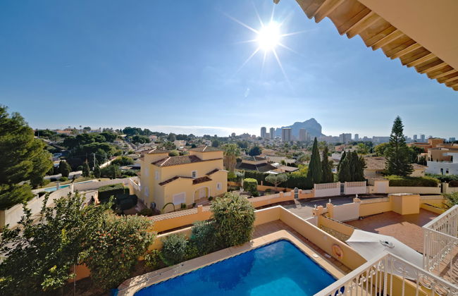 Casa de 8 quartos em Calp com piscina privada e jardim - Foto 25