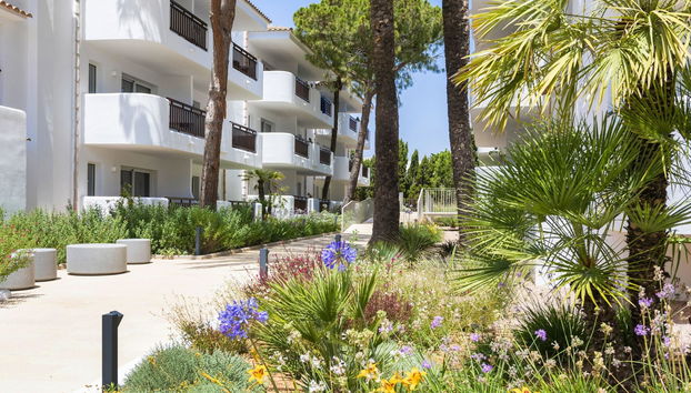 Inturotel Esmeralda Park - Photo 2