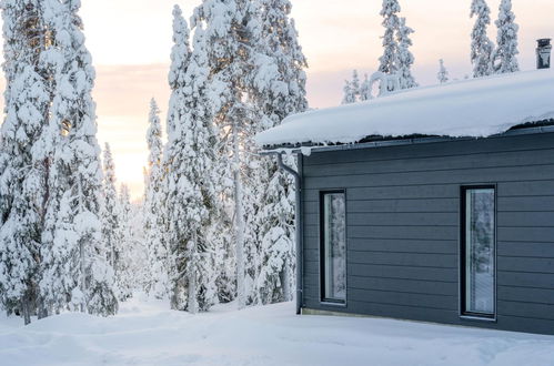 Foto 34 - Casa de 2 habitaciones en Kuusamo con sauna y vistas a la montaña