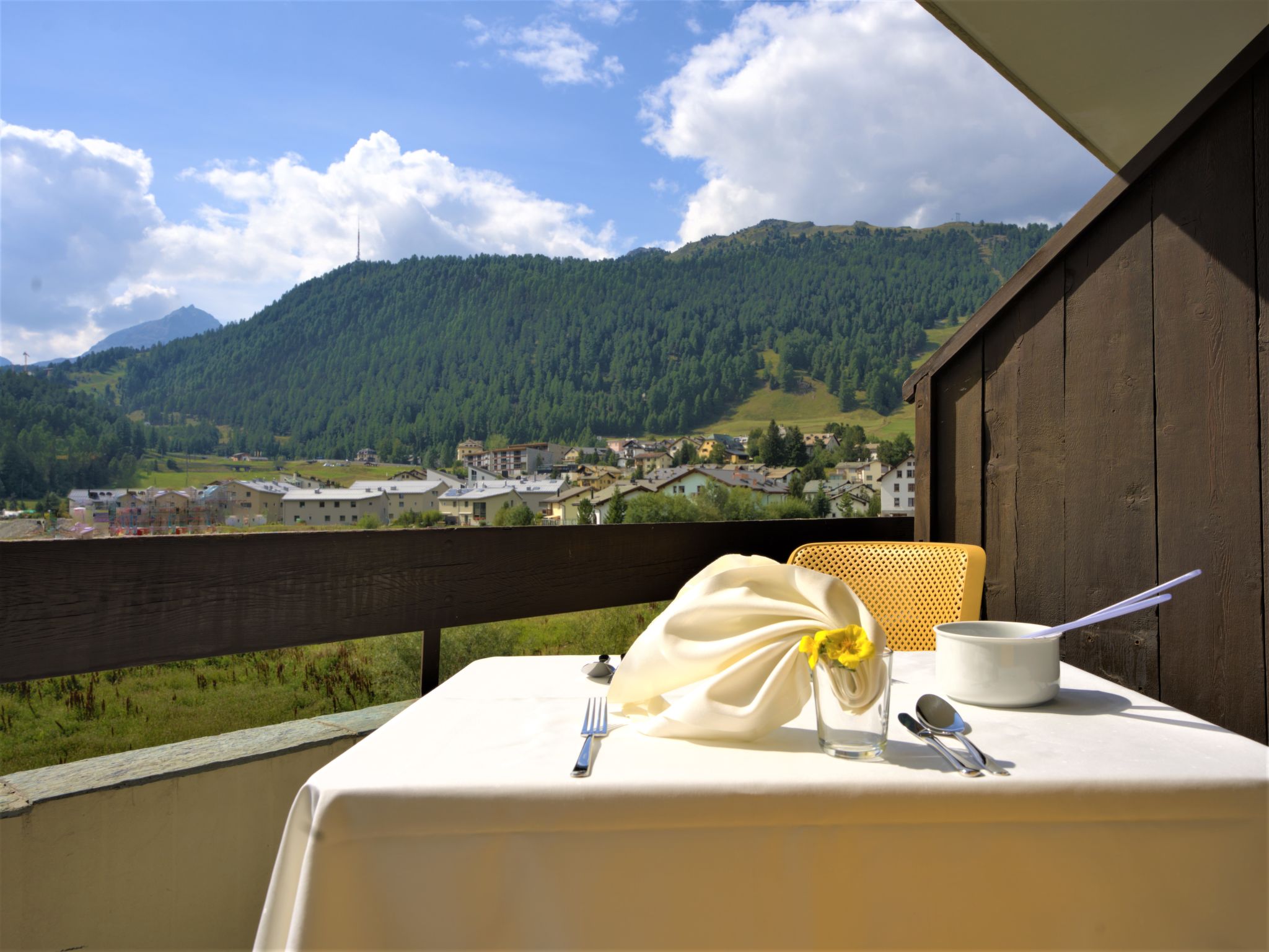 Photo 13 - 1 bedroom Apartment in Celerina/Schlarigna with mountain view