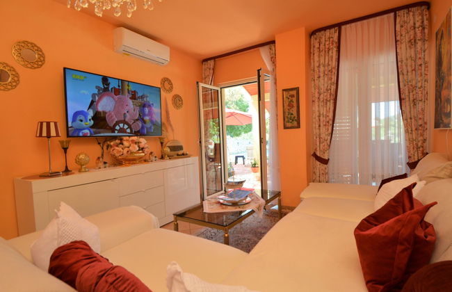 Apartamento de 4 quartos em Tribunj com piscina e jardim - Foto 7