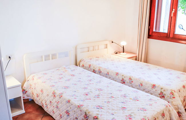 2 bedroom Apartment in San Teodoro with garden - Photo 8