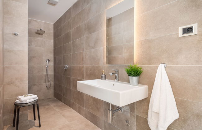 Casa de 8 quartos em Vodnjan com piscina privada e jardim - Foto 23