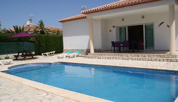 Foto 1 - Casa de 3 quartos em Dénia com piscina privada e vistas do mar