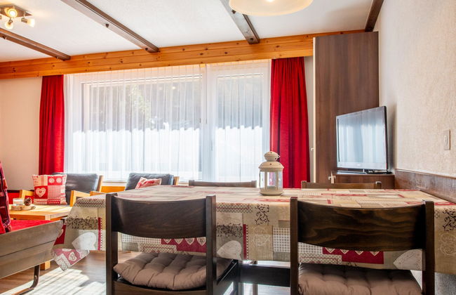 Apartamento de 2 quartos em Saas-Almagell com jardim - Foto 24