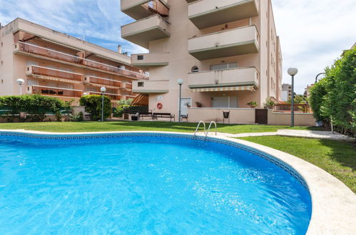 Foto 25 - Apartamento de 2 quartos em Salou com piscina e jardim