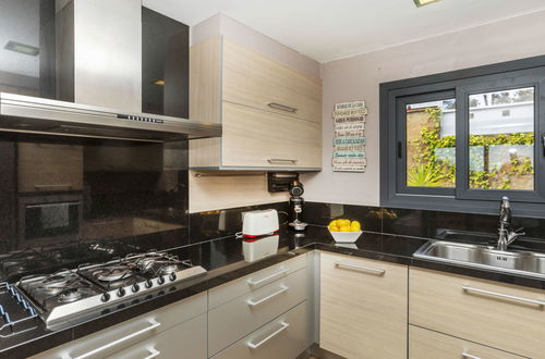 Photo 14 - 4 bedroom House in Lloret de Mar with private pool and garden