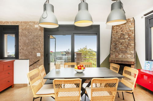 Photo 6 - 4 bedroom House in Lloret de Mar with private pool and garden