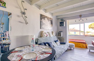 Photo 3 - Apartment in Six-Fours-les-Plages