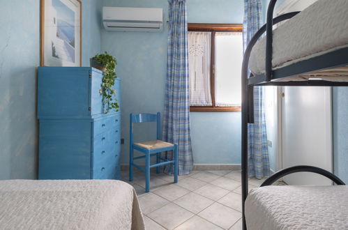 Photo 18 - 2 bedroom Apartment in Golfo Aranci with garden and sea view