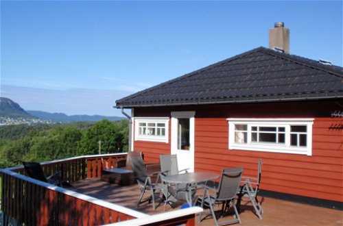 Foto 1 - Casa de 3 habitaciones en Våge con jardín y terraza