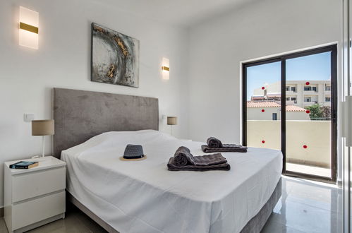 Foto 4 - Casa de 4 habitaciones en Albufeira con piscina privada y vistas al mar