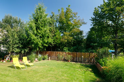 Photo 3 - Appartement de 2 chambres à Balatonszemes avec jardin et vues sur la montagne