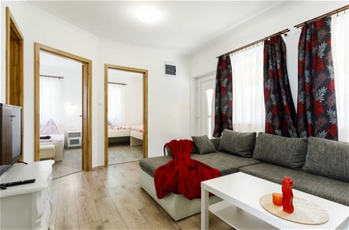 Foto 16 - Apartment mit 2 Schlafzimmern in Balatonszemes mit garten und blick auf die berge